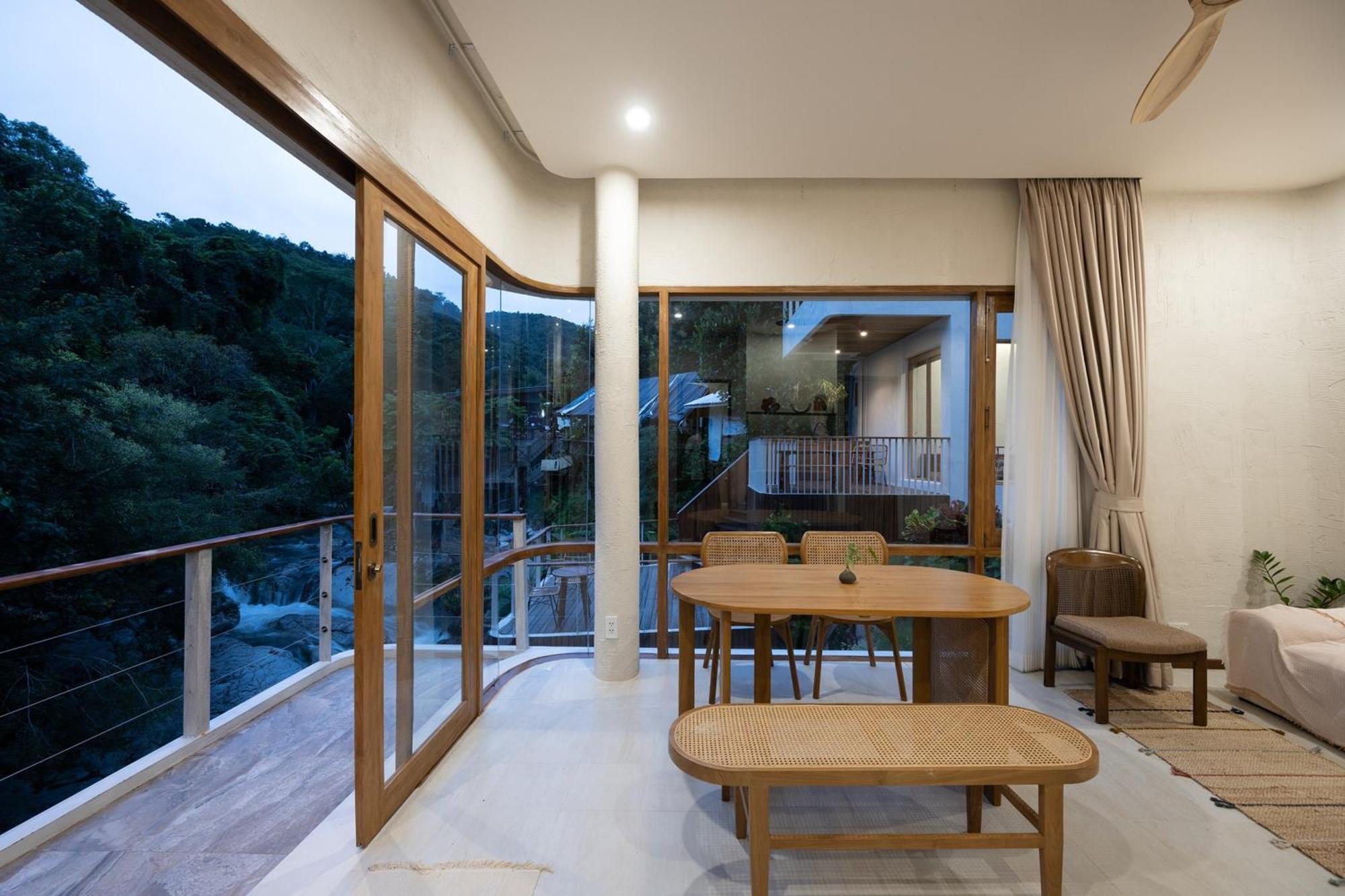 Taryn Tara Cafe And Stay Чиангмай Экстерьер фото