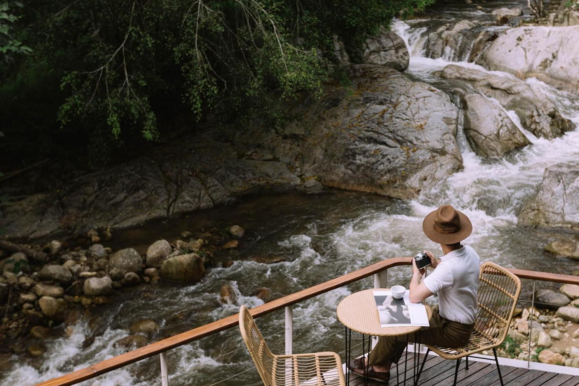 Taryn Tara Cafe And Stay Чиангмай Экстерьер фото